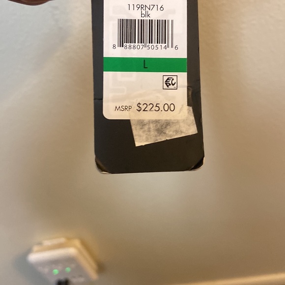 Guess puffy coat - Picture 5 of 8